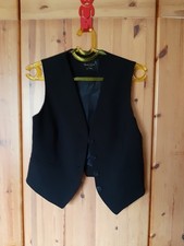 Massimo Dutti, Anzugweste