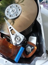 Vintage DEKO SEAGATE Festplatte HDD alt 1986 alte old geöffnet 70MB ?