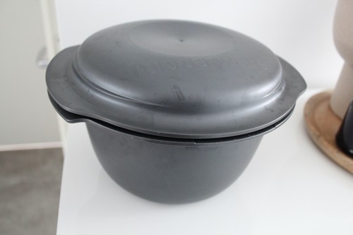 Tupperware ultrapro l - tupperware,