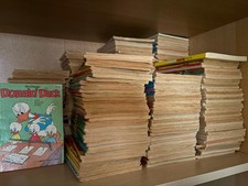 Riesige Taschenbuchsammlung