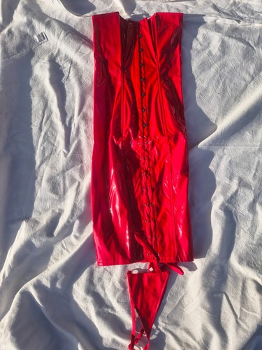 Rotes corsagen lackkleid incl - rotes,