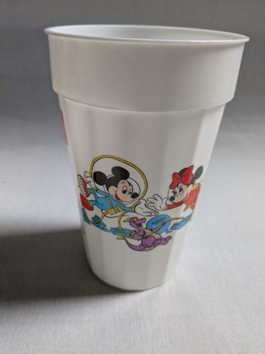 Coca cola walt - coca, disney