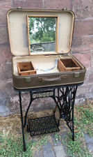 Upcycling: Kofferschminktisch Nähmaschine Singer Koffer mit Spiegel