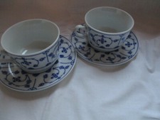 2 Tassen+ Untere , Heinrich Jäger, Strohblume