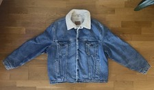 Levi’s  Sherpa Trucker
