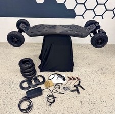 Onsra Velar GEAR Carbon Elektro Skateboard Longboard IP65 2X3500W inkl. Zubehör 