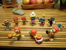 10 Figuren 70/80/90 Jahre Pumuckl, Schlümpfe, Katinchen, Miss Piggy, Schleich!!!