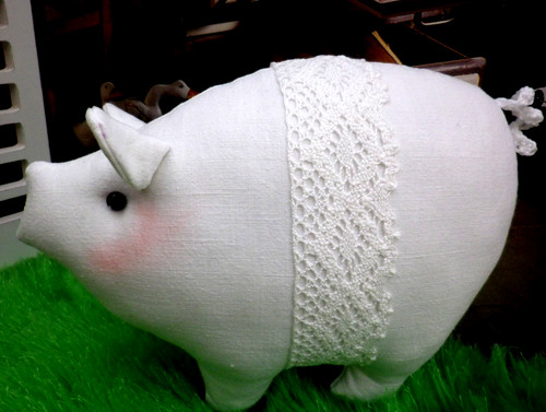 Großes dickes schweinchen - großes,