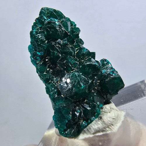 Seltene dioptas stufe - seltene,