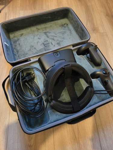 Meta oculus rift headset - meta,