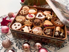 Präsentdose mit 1,1/1,2 Kg Feingebäck für Weihnachten von 🥐Feinland Hwndgemacht