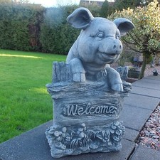 Steinfigur Welcome Willkommen