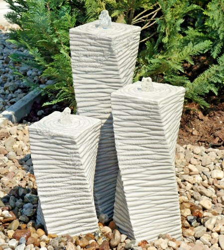 Säulen brunnen son 3er - brunnen,