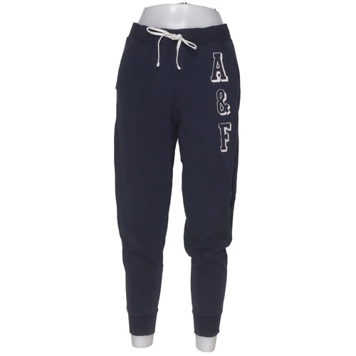 Abercrombie fitch - &,