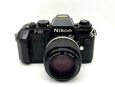 Nikon F-301 + Nikon 80-200mm
