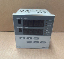Shinko – MCD-152-R/A – Digital Process / Temperature Controller 0–10 V / 4–20 mA