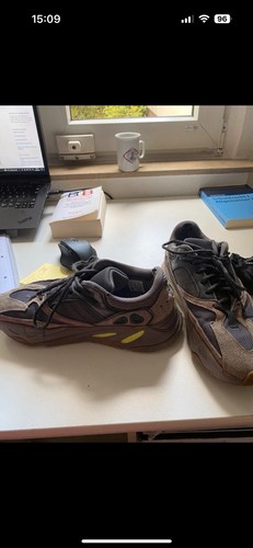 Yeezy 700 wave - yeezy,