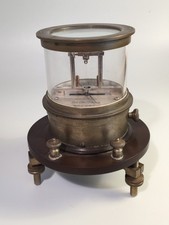 Historisches Galvanometer / Jul. Otto Zwarg Freiberg i. Sachsen / um 1890