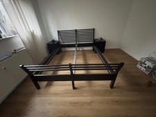 Schlafzimmer in Schwarz