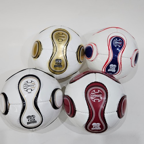 Adidas teamgeist fifa world - teamgeist,