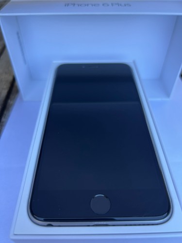 Apple iphone plus - 6,