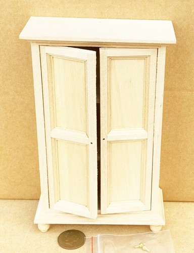 Puppenhaus holz kleiderschrank - puppenhaus,