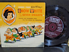 TOM ARNOLD EISPRODUKTION " SCHNEEWITTCHEN UND DIE SIEBEN ZWERGE " HERVORRAGENDER + ZUSTAND. IN Or.SL.