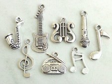 8x Anhänger-Set Musik Charms