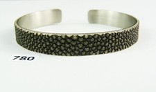 780) Rochenleder Armreif 1 cm Breit verstellbar 17 - 20 cm Stingray Leather
