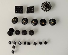 Konvolut Knöpfe Trauerknöpfe Trachtenknöpfe Ornamentknöpfe schwarz antik selten
