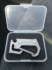 Olight Multitool Titan