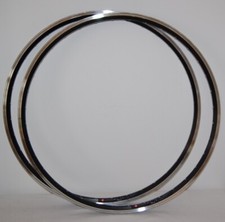 2 geöste Hohlkammerfelgen schwarz 28 Zoll MACH1 36 Loch (622x19C) Franz. Ventil