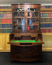 c. 1780 Hervorragender George III Figuren Mahagoni Bogenfront Bücherschrank Sekretärschrank