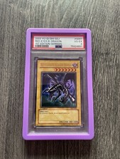 Rotäugiger Schwarzer Drache