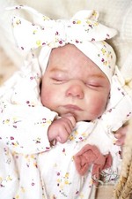 Studio-Puppe Baby MÄDCHEN