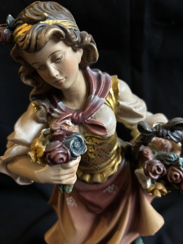 Holzfigur handgefertigt frau - handgefertigt,
