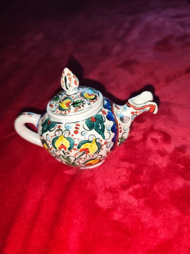 Türkische handbemalte