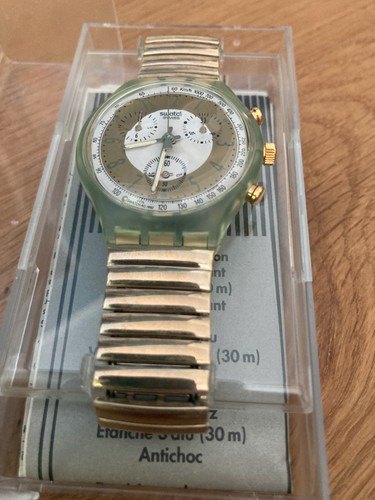 Swatch chrono golden globe - golden,