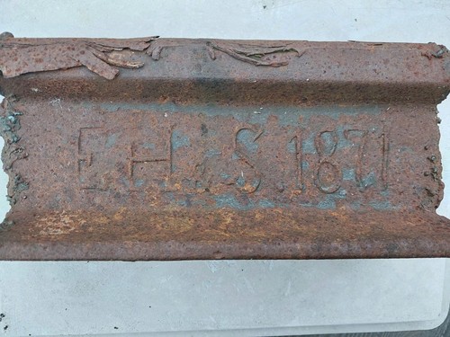 Antike eisenbahnschiene mit - antike,
