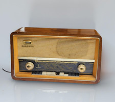 Minerva Röhrenradio Vintage Österreich 1950er Modell Retro Holzgehäuse