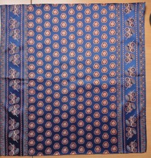 Furoshiki/Wickeltuch ca. 65x63 cm, aus europäischer Vintage-Seide, blau-orange