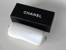 Vintage Chanel Brillenetui cremeweiß -selten