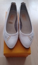 Traumhafte weisse Damen