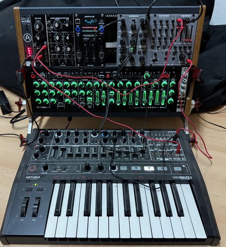 Hybrides modular synthesizer - hybrides,