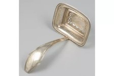 835 Silberner Sieblöffel mit