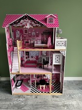 Barbiehaus KidKraft Amelia Puppenhaus Holz mit Möbeln & Zubehör, Balkon & Aufzug
