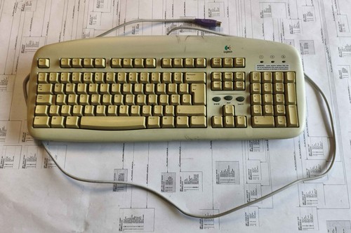 Auslaufmodell logitech uk - auslaufmodell,
