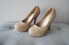 Le Scarpe High Heel Pumps Nietendetails Gr. 39