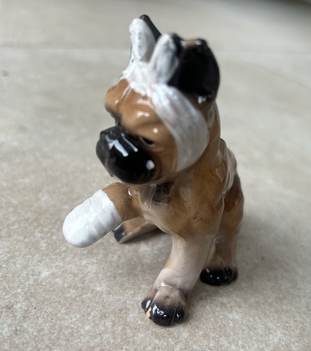 Boxerhund figur weinen mit - weinen,