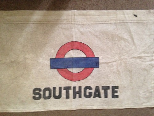 Grosse luftschutzbunker flagge - luftschutzbunker,